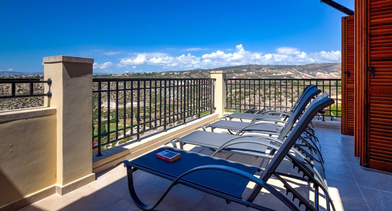 Modern Apartment Nz11 Large Balconies With Sea And Mountain Views 코우클리아 외부 사진