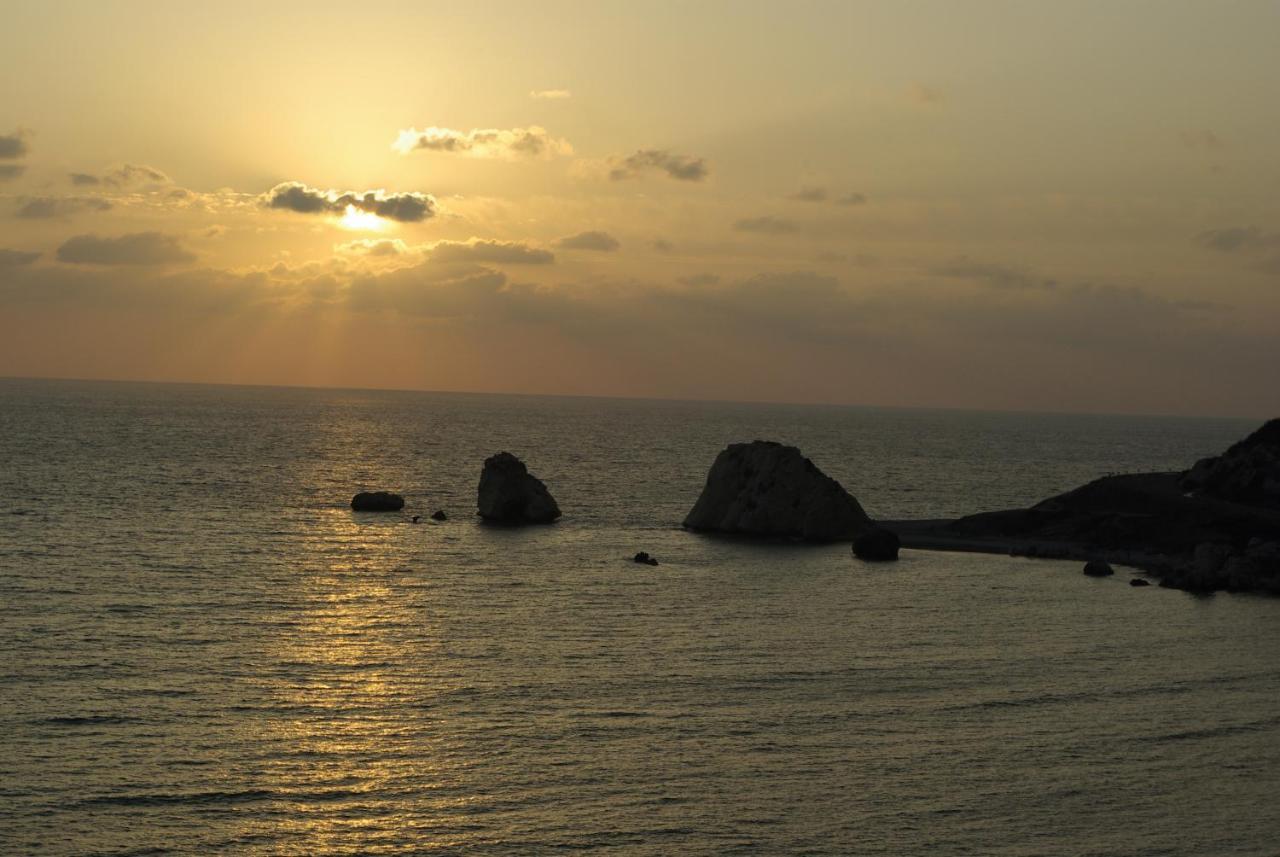 Modern Apartment Nz11 Large Balconies With Sea And Mountain Views 코우클리아 외부 사진